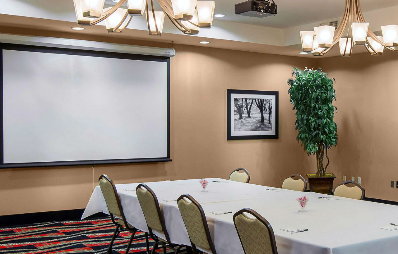 Holiday Inn Oklahoma City Airport By Ihg Exterior foto